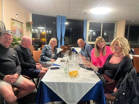 Everest Tandoori Indian and Nepali Cuisine