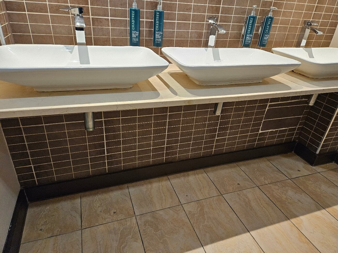 The Club and Spa-切斯特必去景点