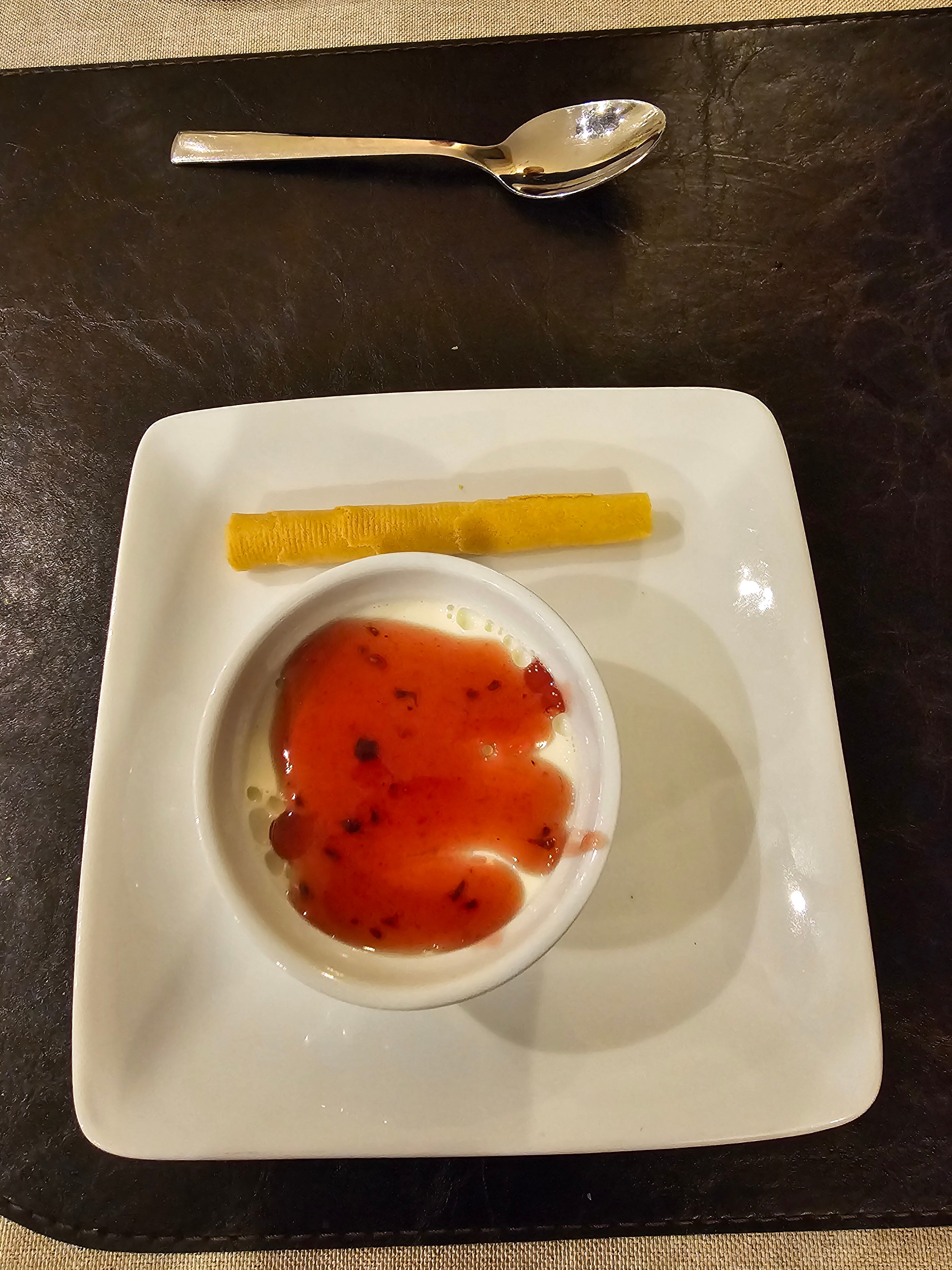 凡内格里酒店-官方