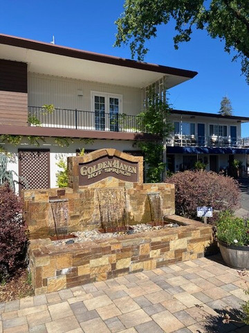 金沙湾温泉酒店主图