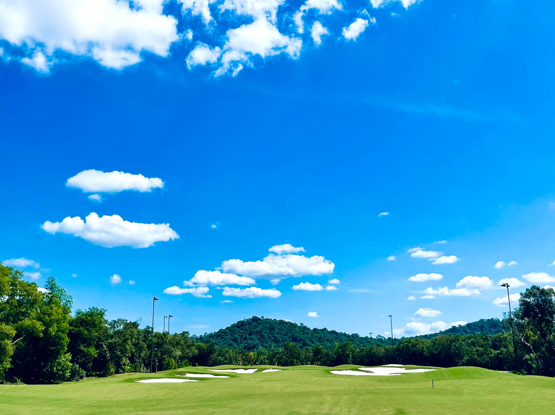 Eschuri Vung Bau Golf-Cua Can必去景点