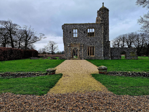 Baconsthorpe Castle-Holt必去景点