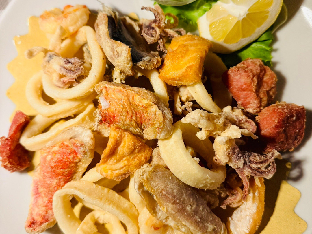 Villa Trieste Hotel Ristorante E Pizzeria主图