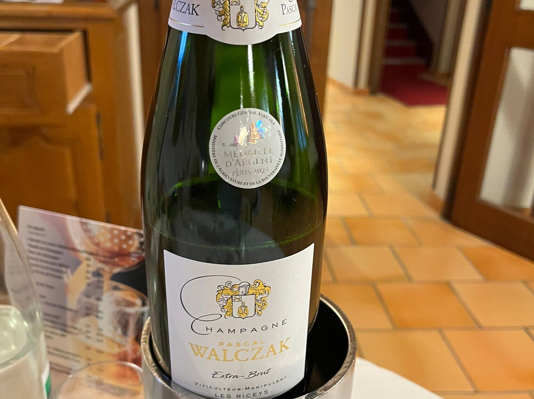 Hotel Le Magny主图