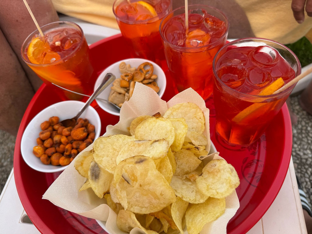 泰尔梅花园酒店主图