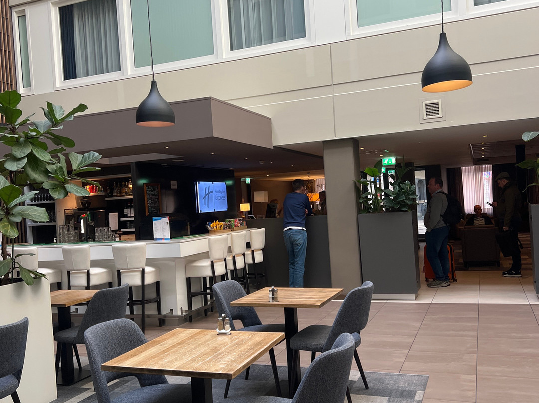 海牙议会智选假日酒店主图