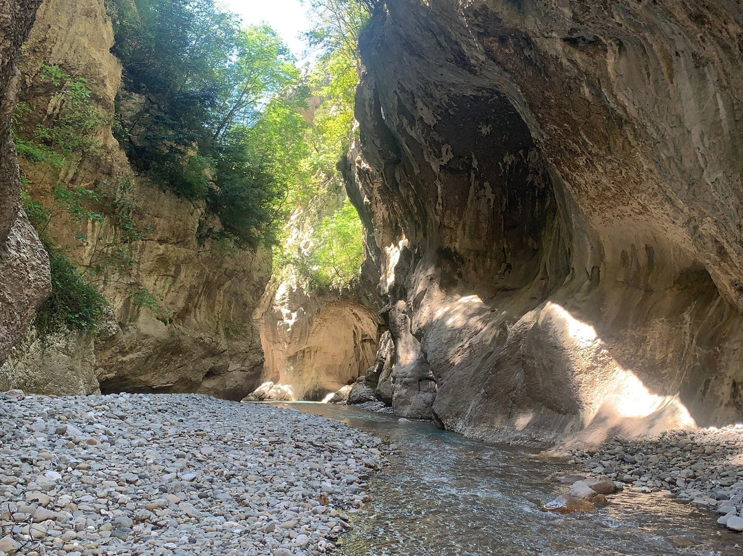 Holta Canyon-Gramsh必去景点