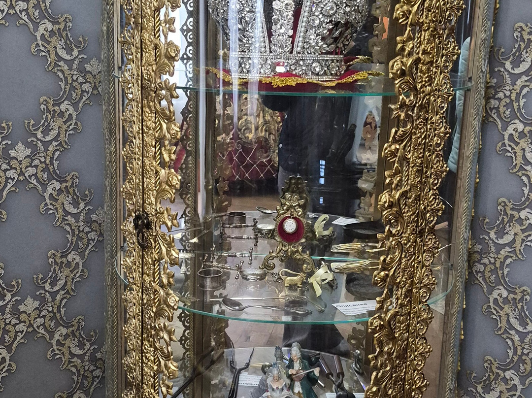 Polezhayevykh House-Borovsk必去景点