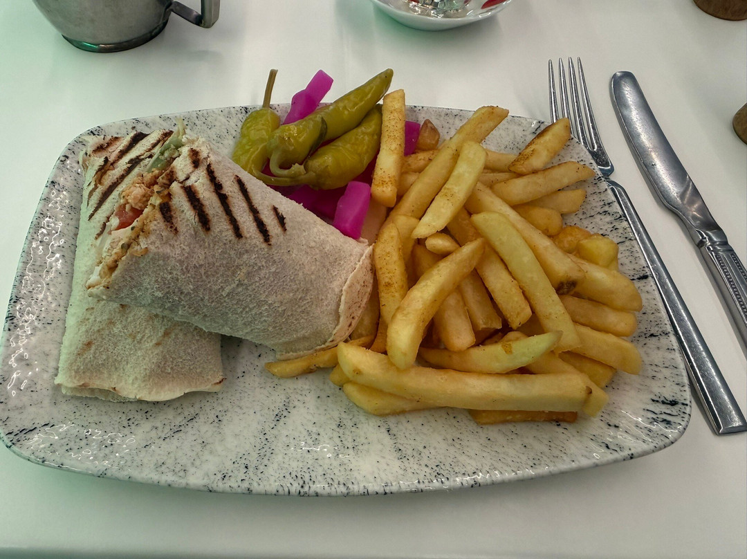 Jouri Restaurant