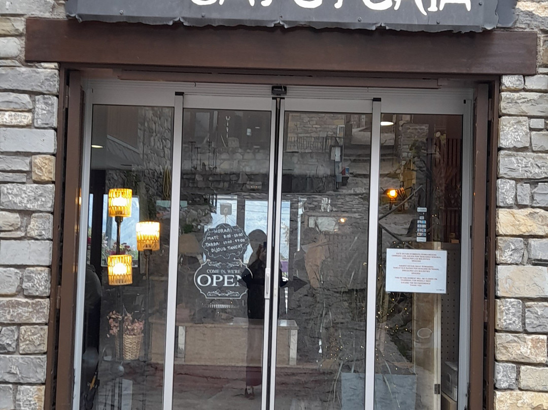 Forn de Pa Cafeteria La Mola