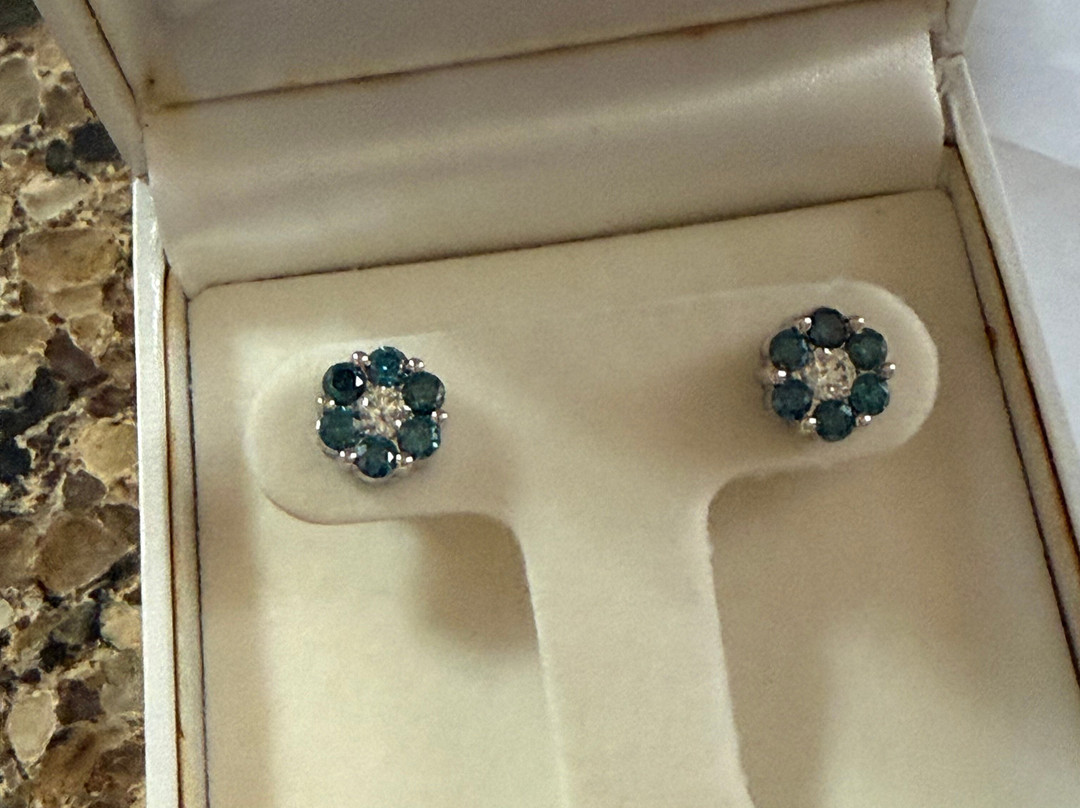 Kay's Fine Jewelry-菲利普斯堡必去景点