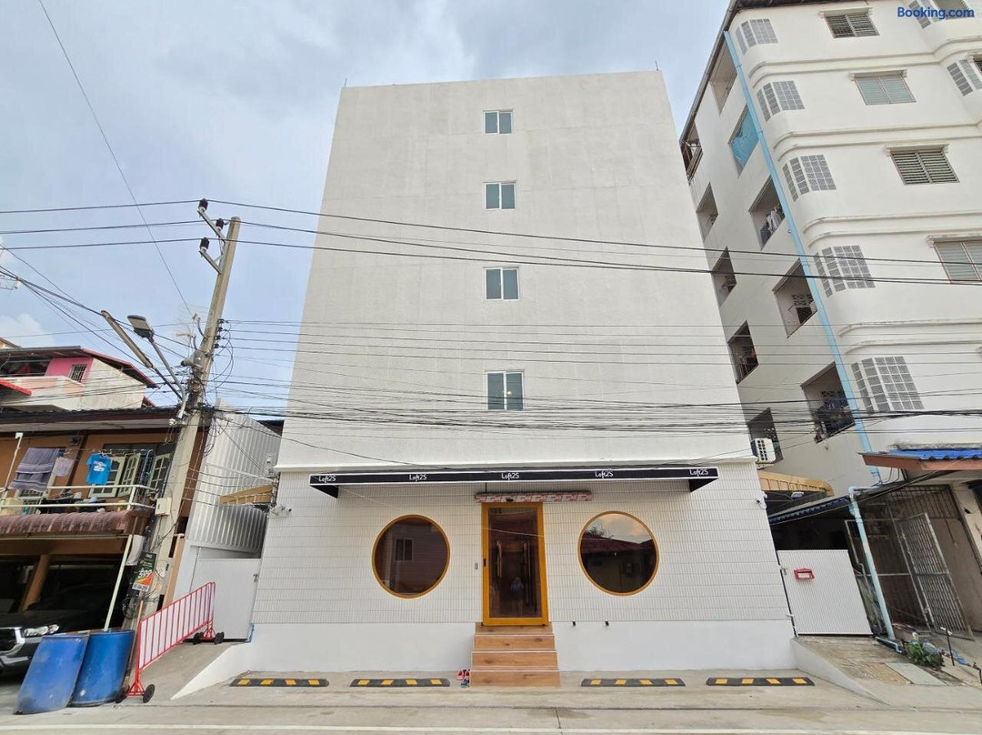 Loft2s Rangsit