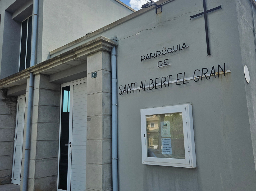 Iglesia Sant Albert el Gran-Muro必去景点