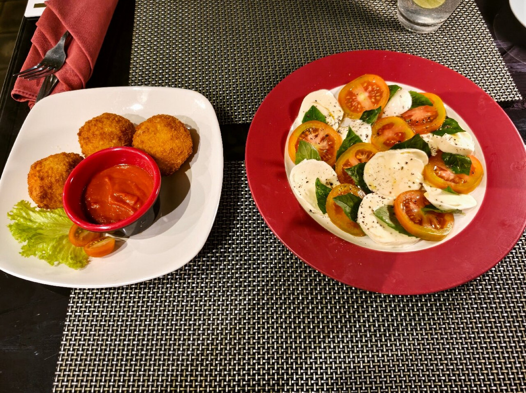 Tanda Pizza Restaurant