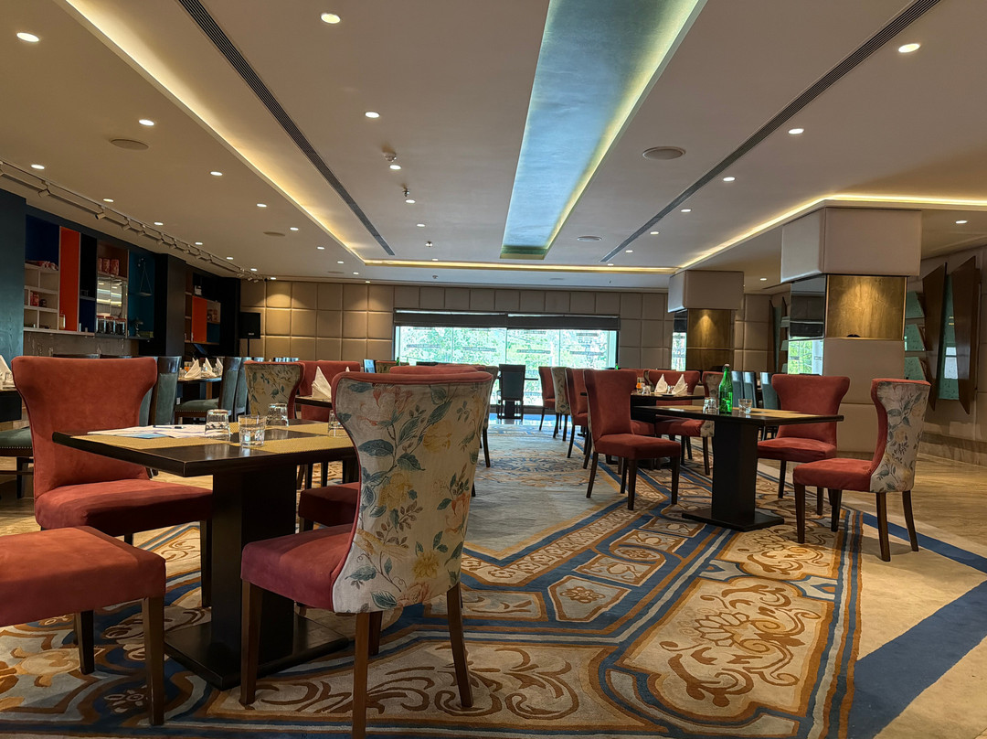 查漠区域公园酒店主图