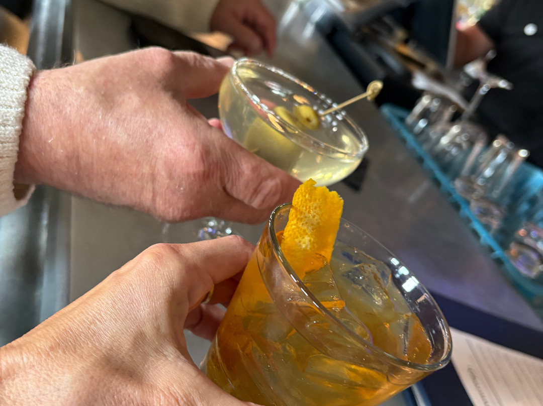 莎曼酒店主图