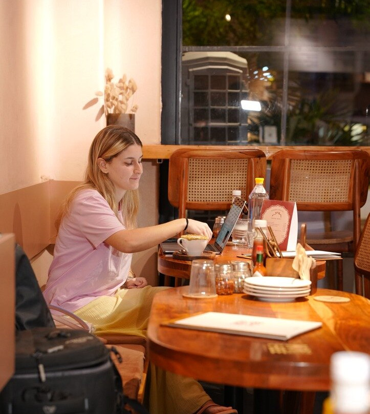 Kohhee Cafe By The Night Jar - The Coffee & Desserts House