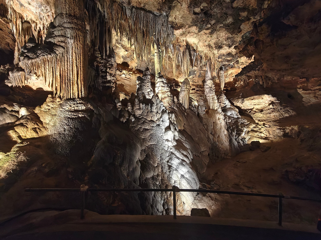 Luray Caverns-卢雷必去景点