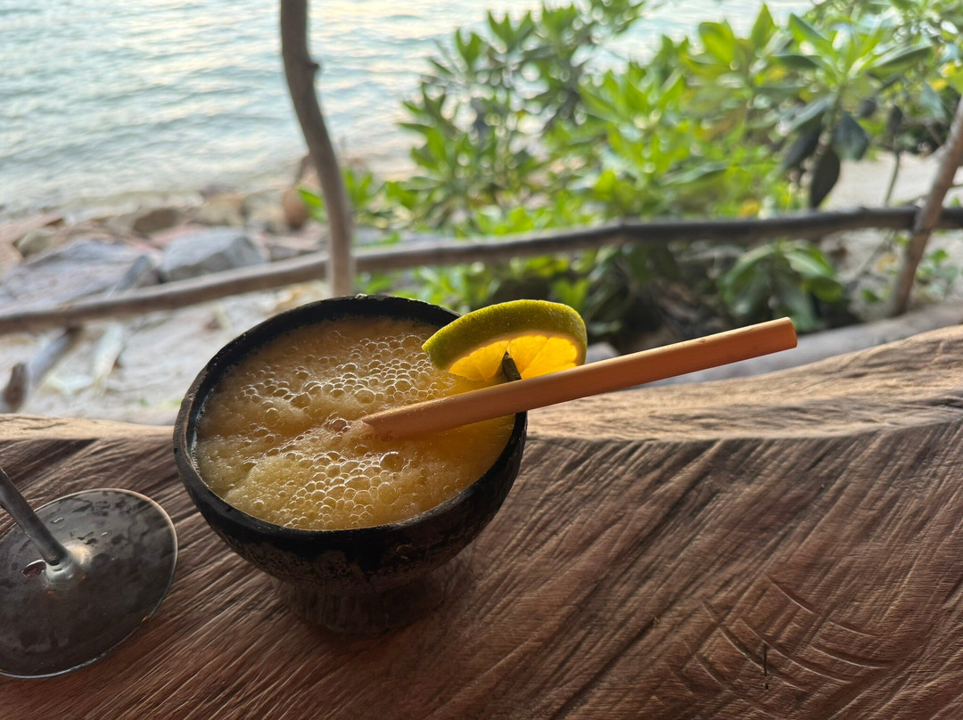 Natural Bar & Grill
