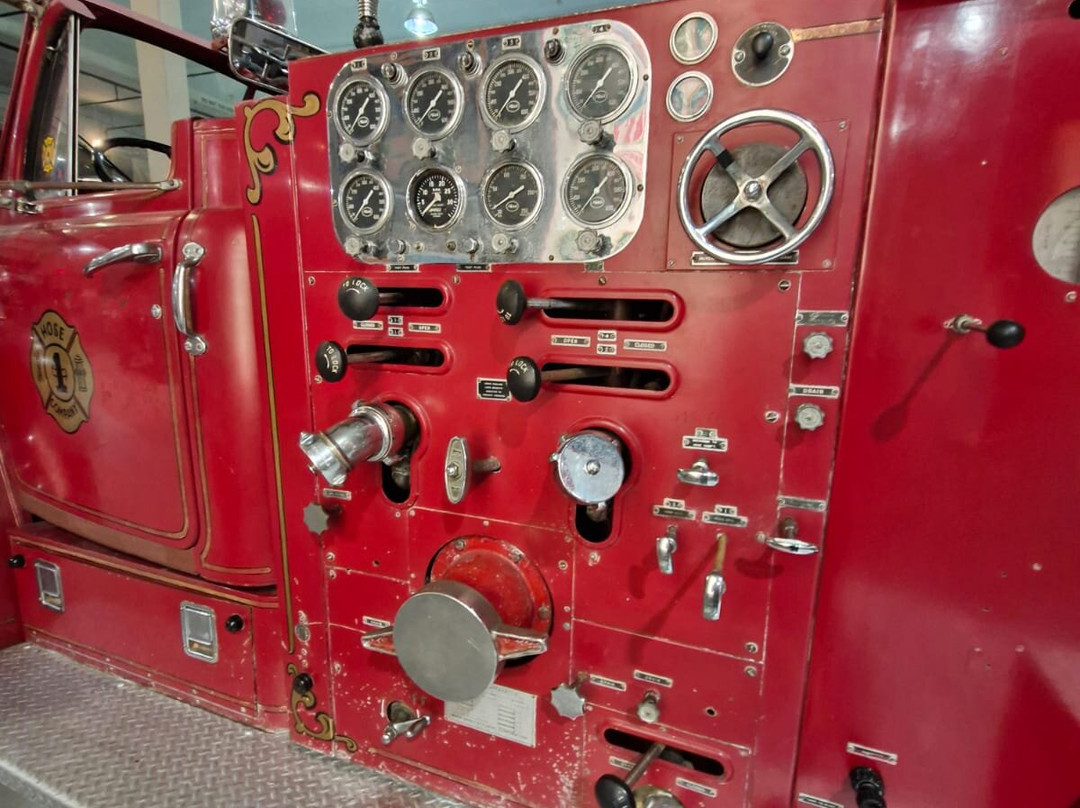 Firefighters Museum & Education Center-加登市必去景点
