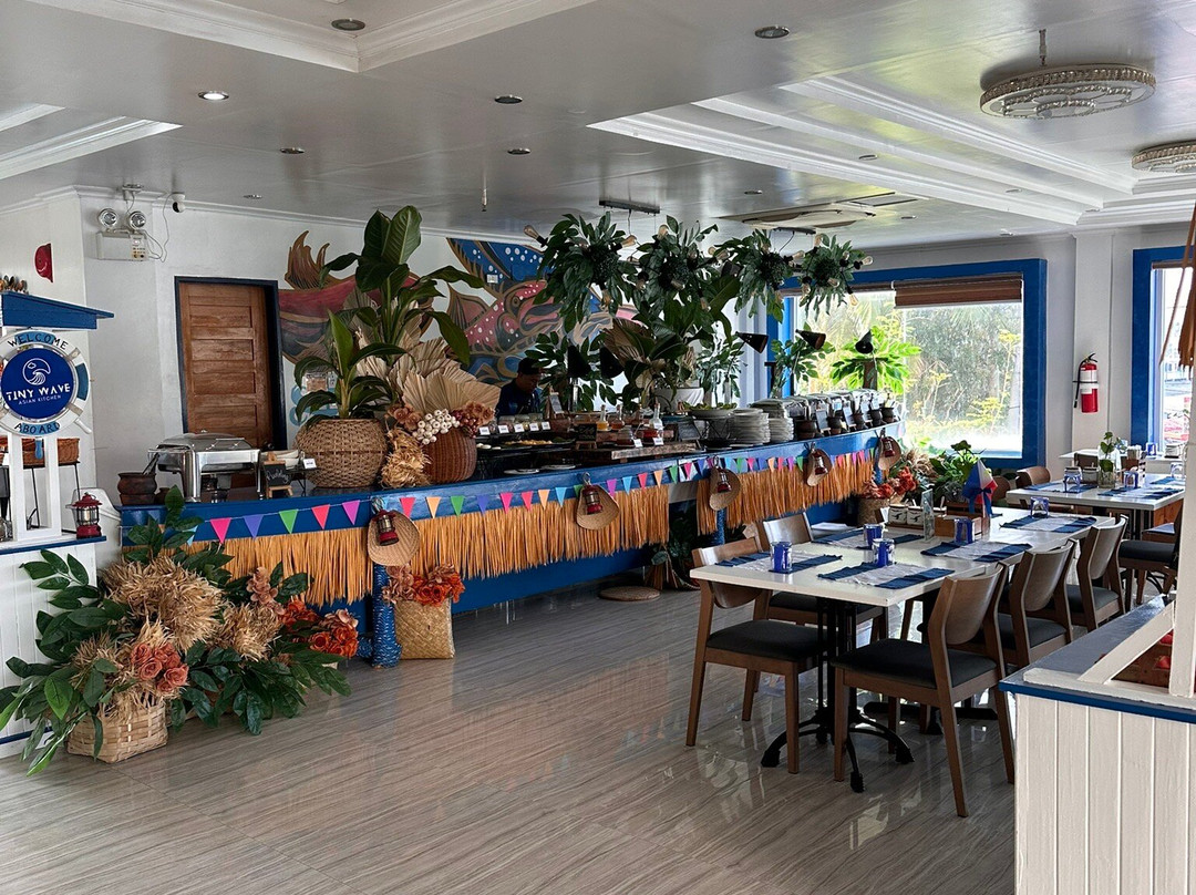 Santiago Cove Hotel and Restaurant主图