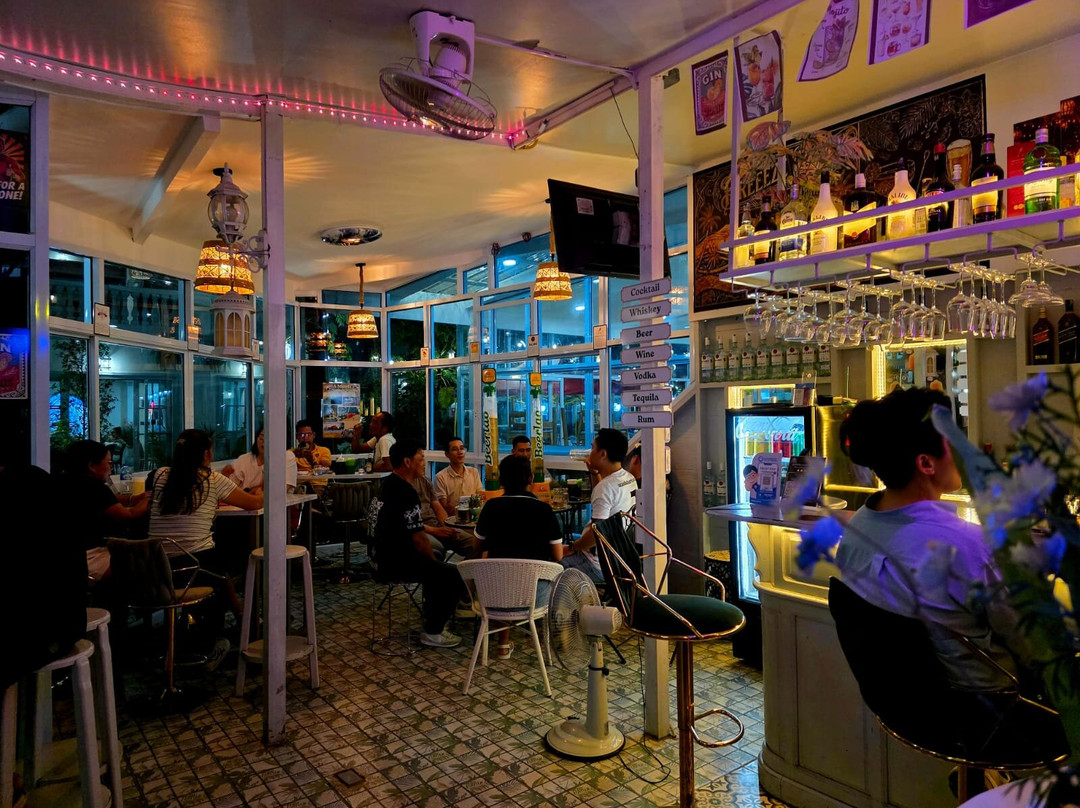Breeze Bar By Best Café