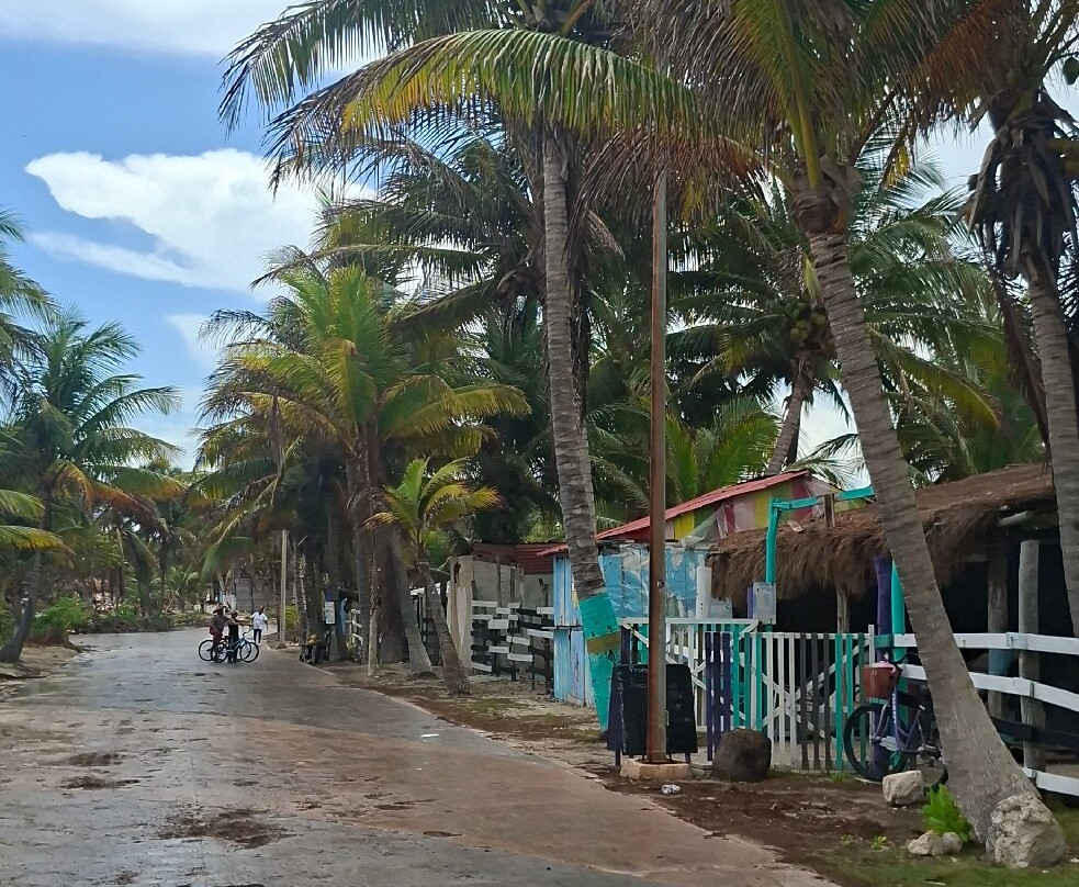Playa Mahahual-Mahahual必去景点