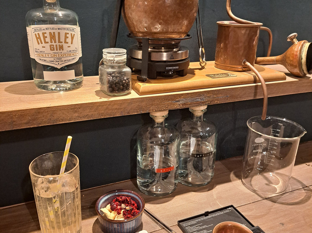 The Henley Distillery Gin Experience-泰晤士河畔亨利必去景点