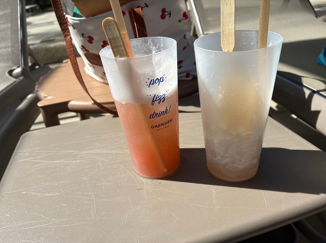 海洋溪海滩酒店主图