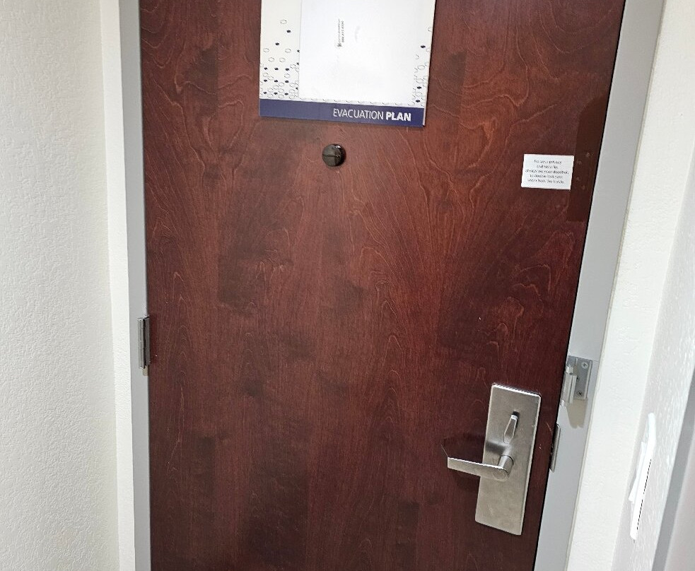 希尔顿欢朋套房酒店-惠灵顿主图