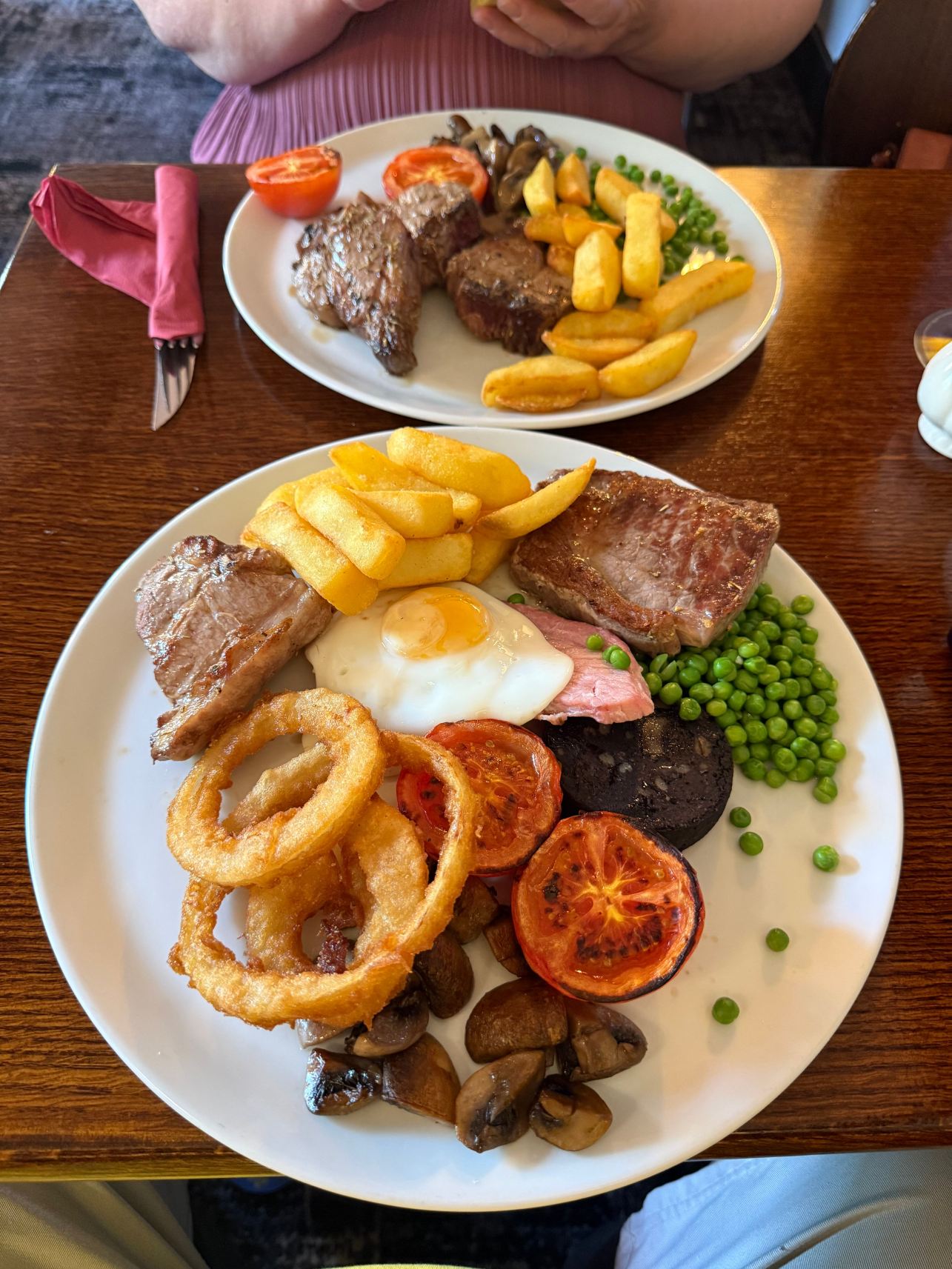 Queens Head Kettlesing-旅行者
