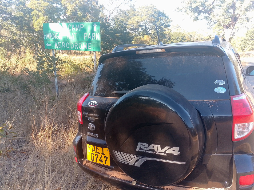 Victoria Falls Handy Taxis and Transfers-维多利亚瀑布必去景点