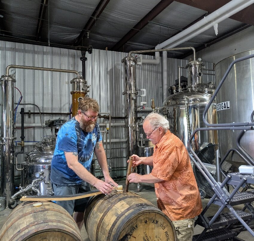 Dueling Grounds Distillery-Franklin必去景点