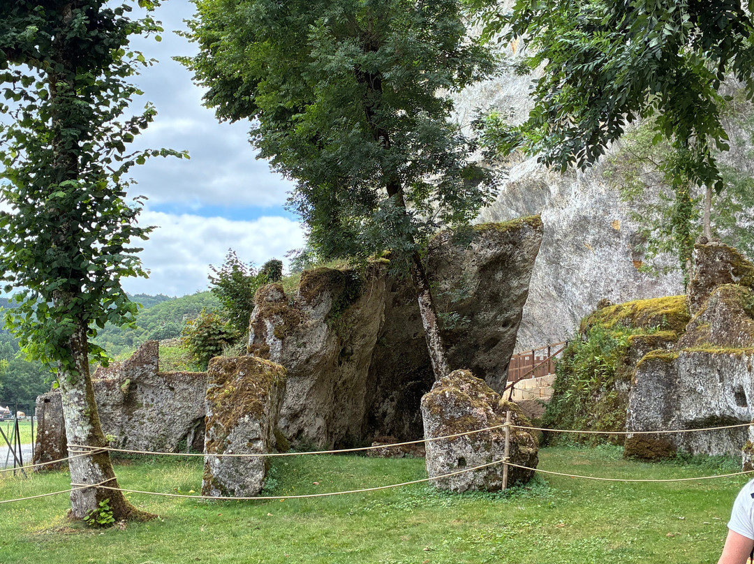 La Roque Saint-Christophe-Peyzac-le-Moustier必去景点