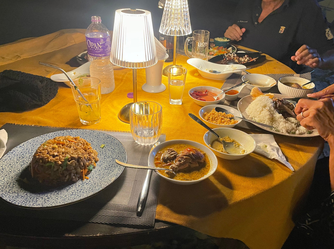 Moon Isle Beach Restaurant