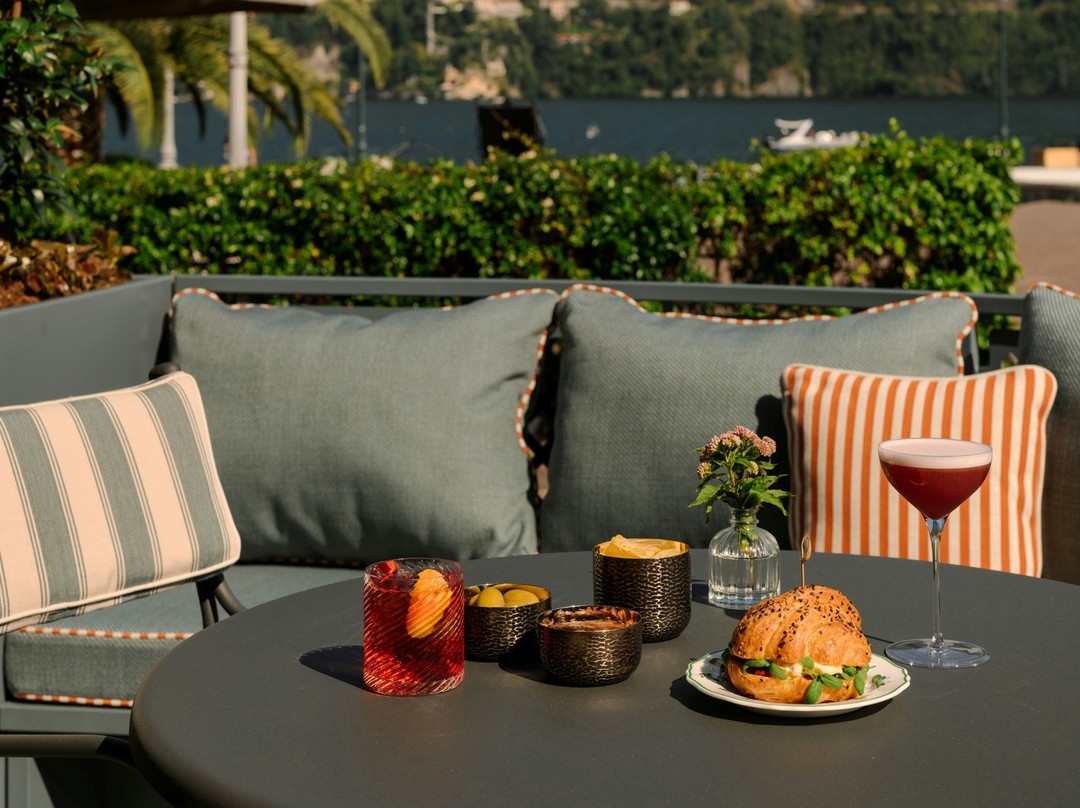 Miralago Luxury Apartments
