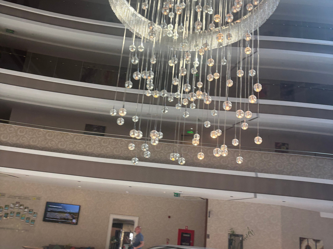 蓝花楹图伊魔法生活酒店-全包式主图