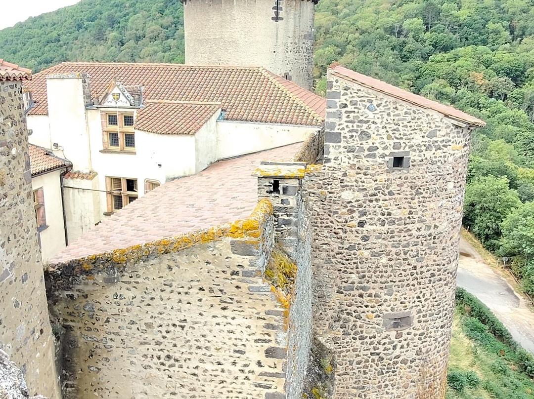 Château de Tournoël-Volvic必去景点