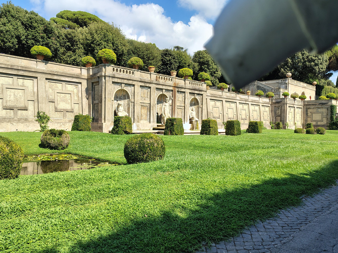 Giardini di Villa Barberini - Borgo Laudato Si'-冈多菲堡必去景点