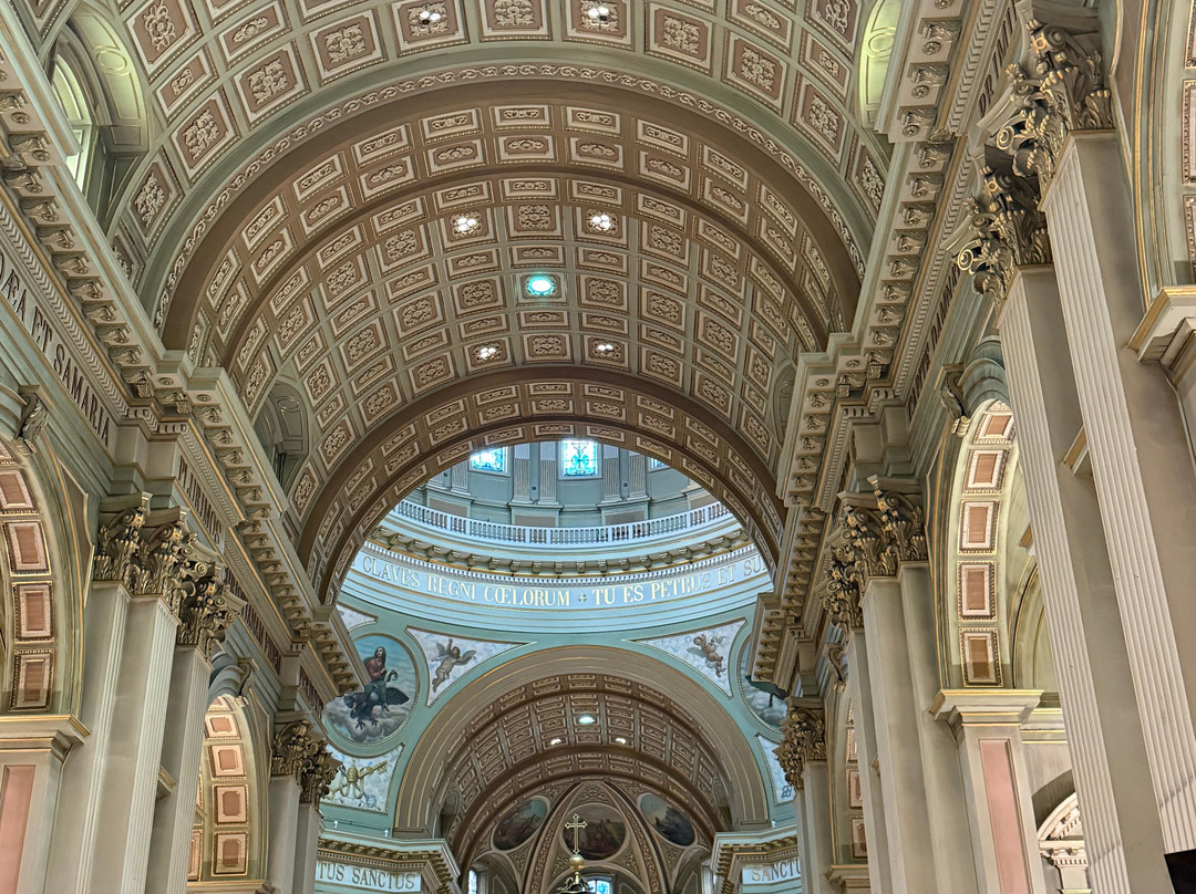 Mary, Queen of the World Cathedral-蒙特利尔必去景点