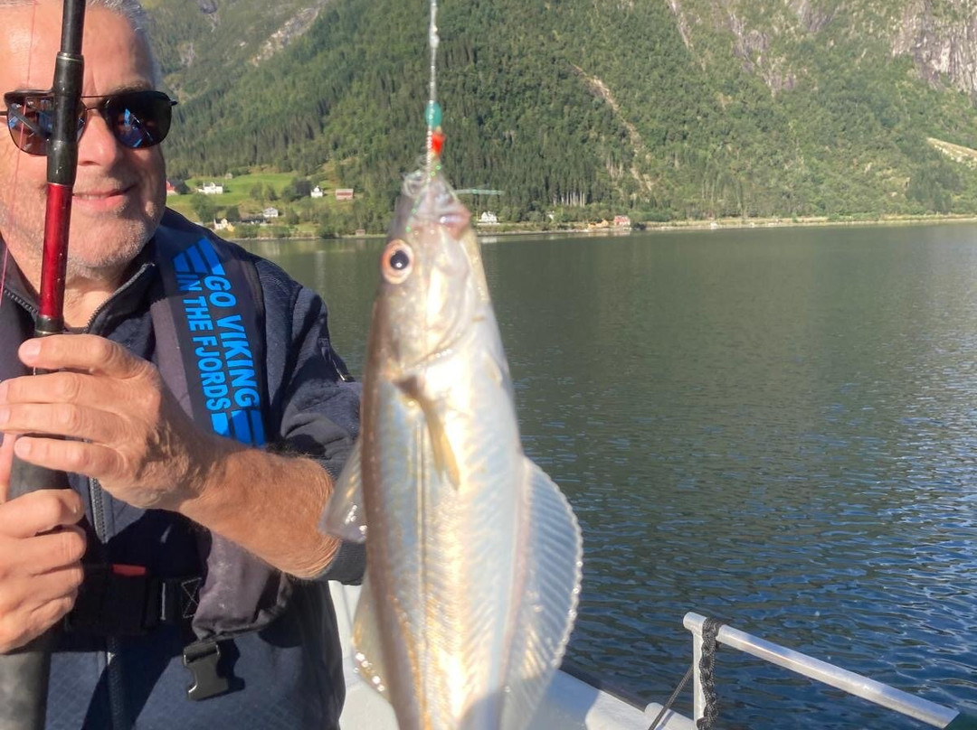 Balestrand Fjord Angling-Balestrand必去景点