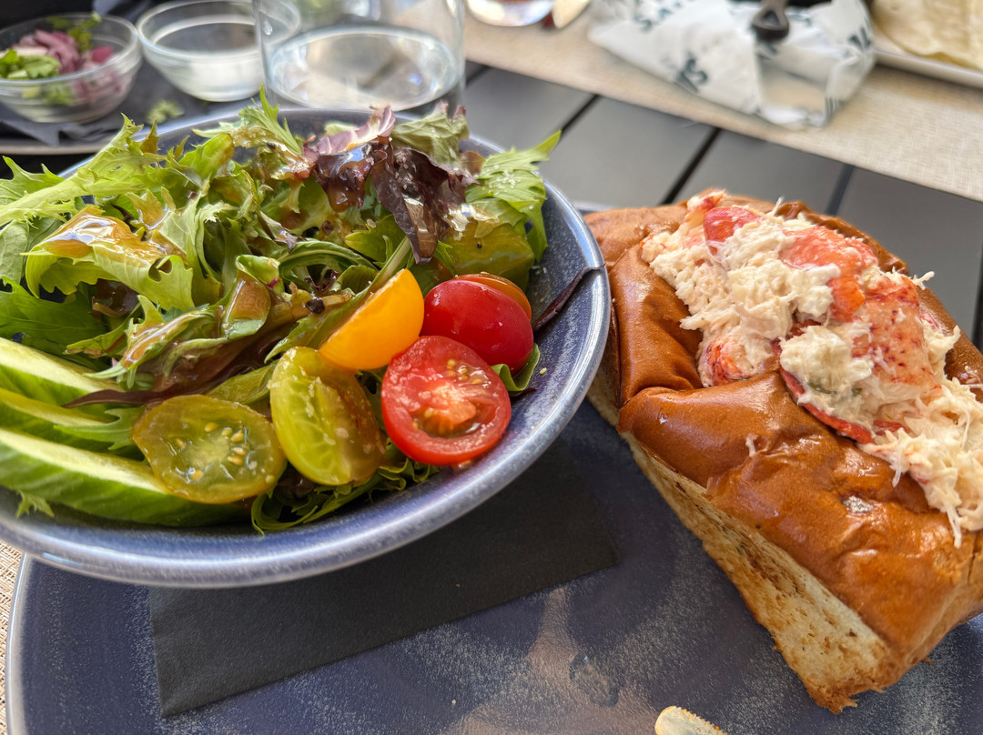 Sally's Waterfront Dining