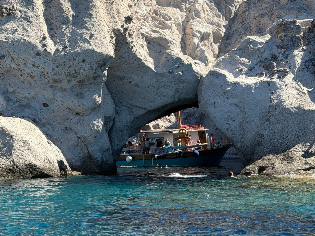 Paros boat Cruises-Pounta必去景点