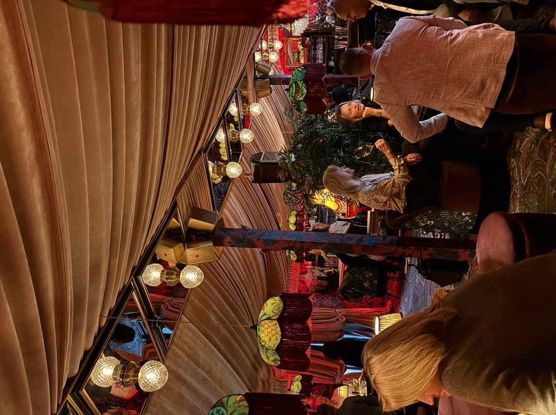 魅力的斯科斯特雷特酒店主图