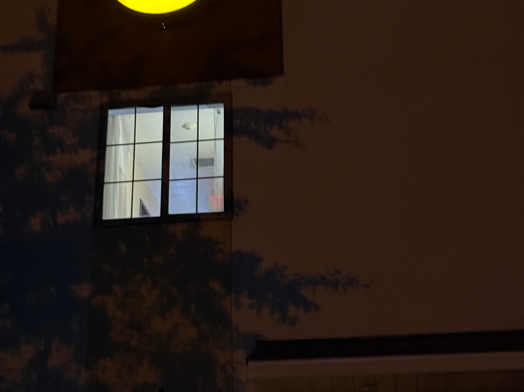 科布斯基尔温德姆速8酒店主图