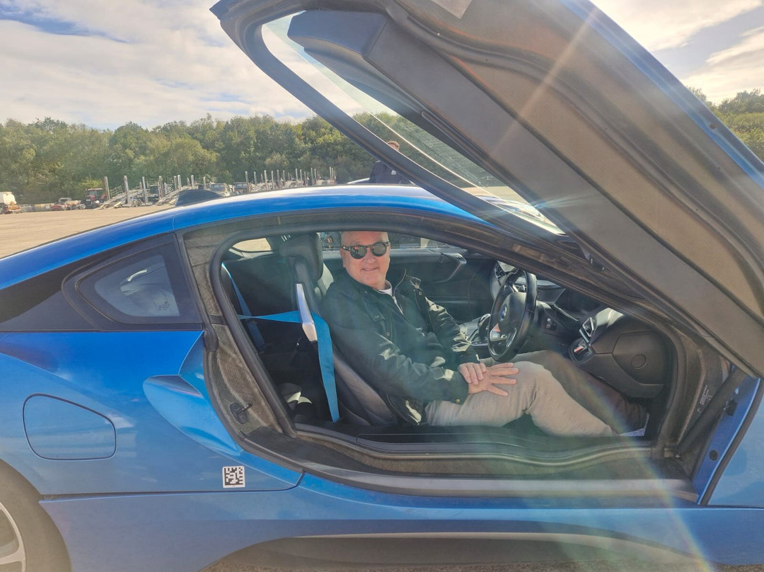 Everyman Driving Experiences-Hoton必去景点