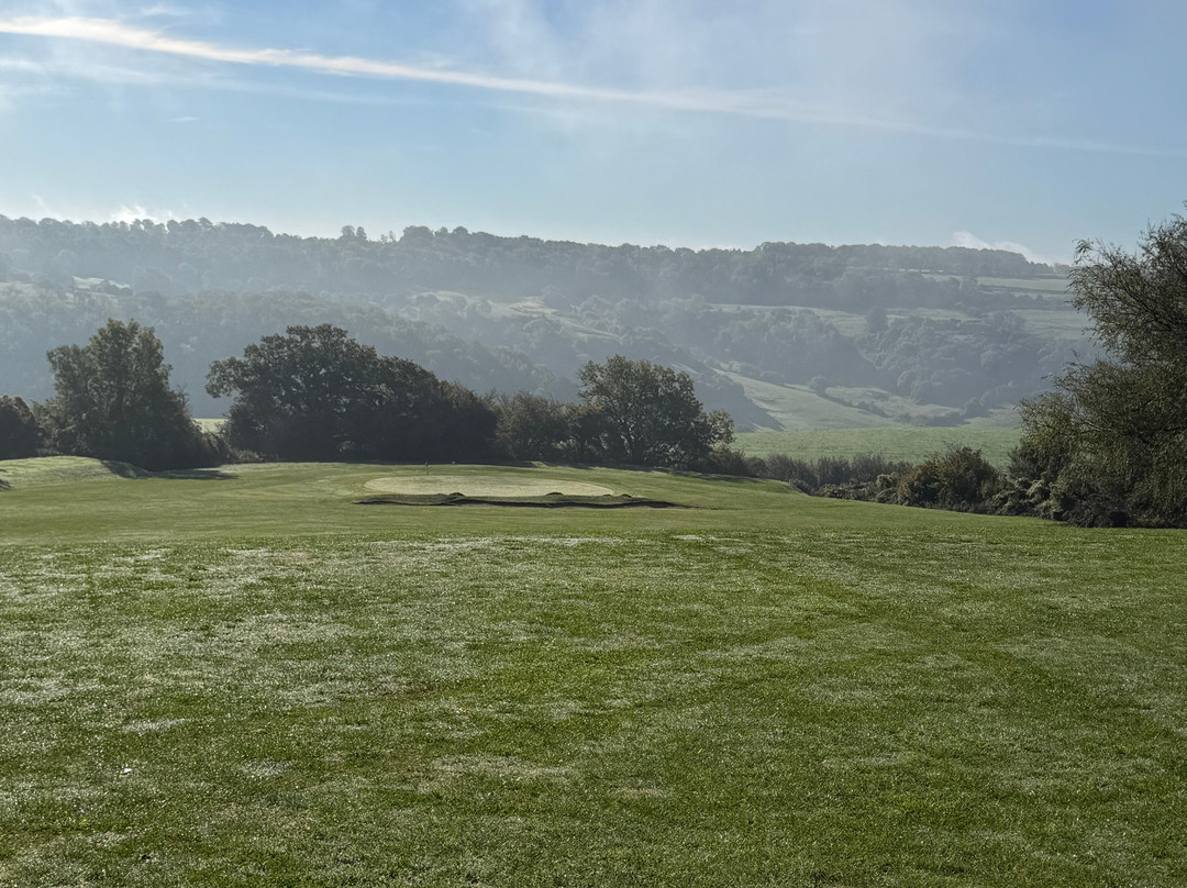 Cotswold Edge Golf Club-Wotton-under-Edge必去景点