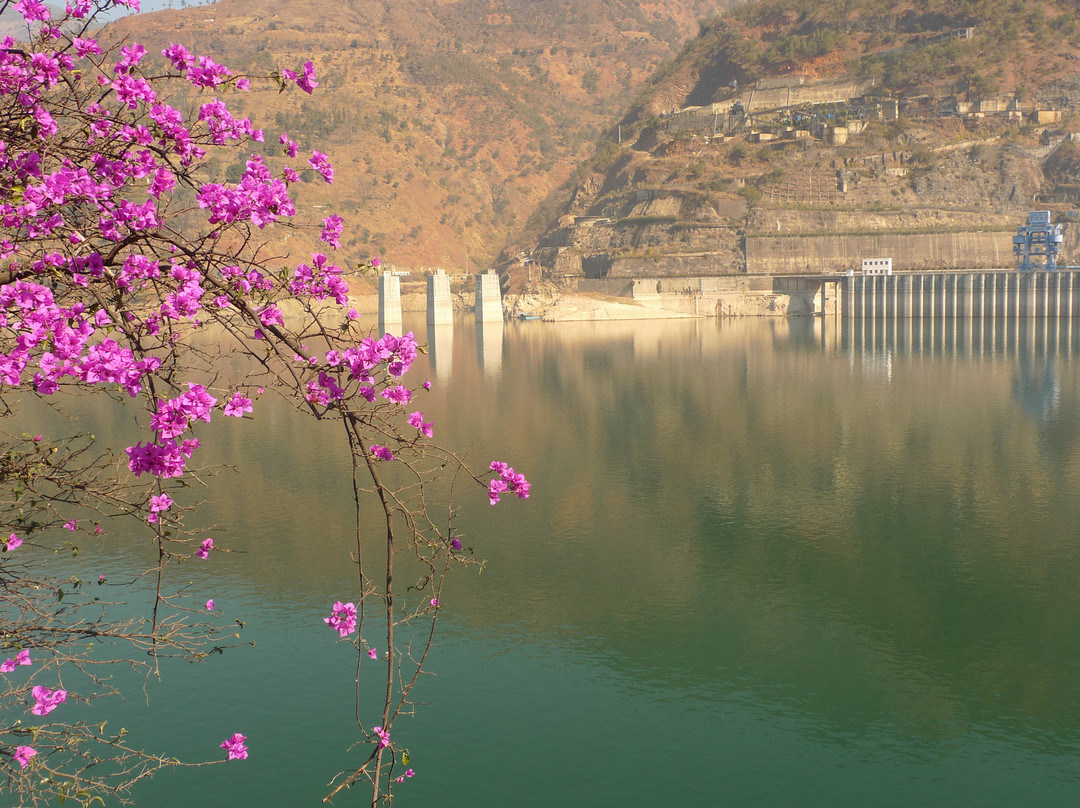 会理县旅游景点-二滩水电站