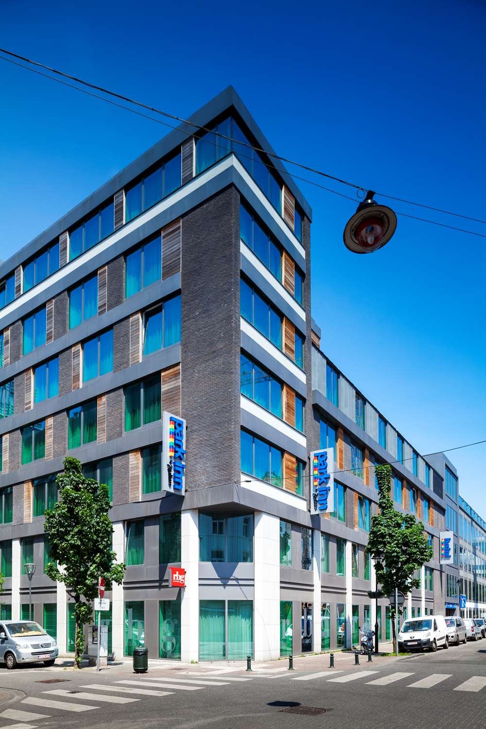 Radisson Hotel Brussels Centre Midi-官方
