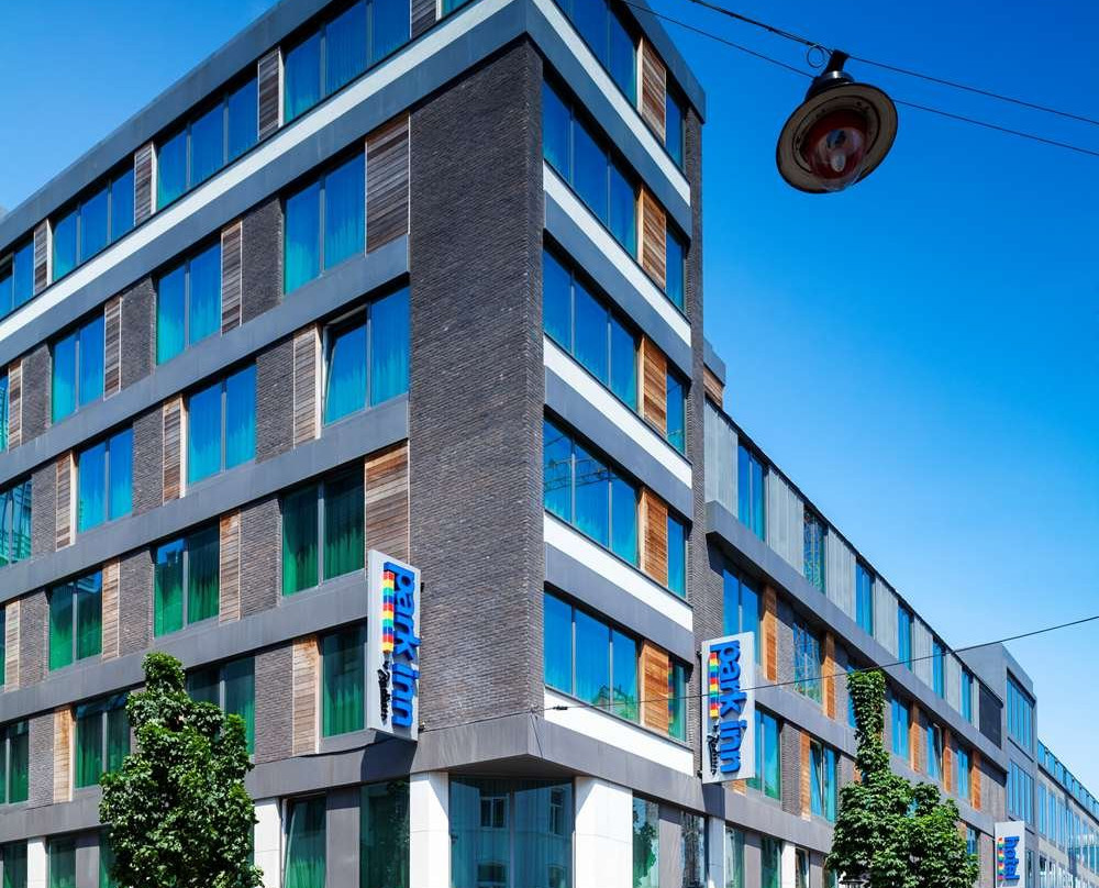 Radisson Hotel Brussels Centre Midi主图